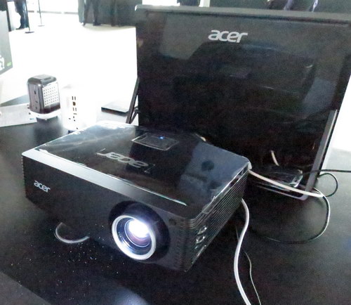 Acer_P1285_Projector_resize.jpg