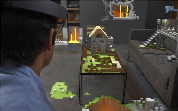 Micorosoft HoloLens Minecraft