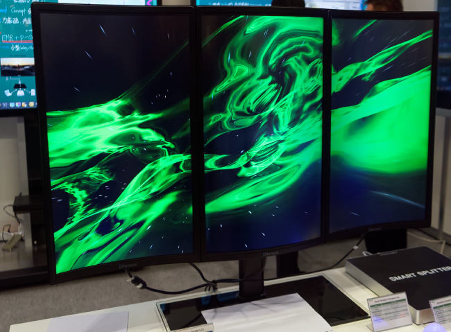 Hansol Curved monitors