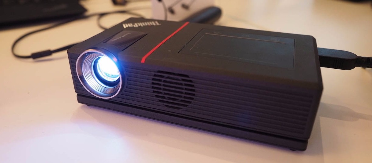 Lenovo stack Projector