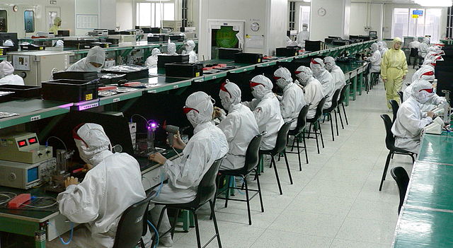 640px Electronics factory in Shenzhen