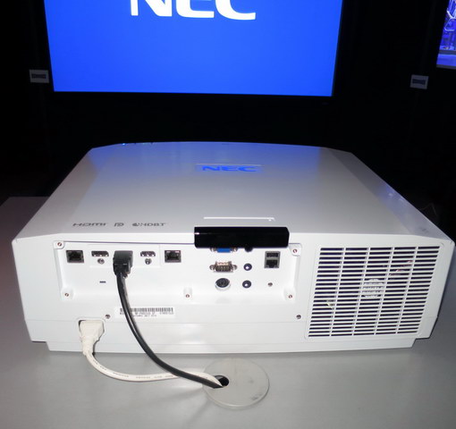 NEC PA803UG resize