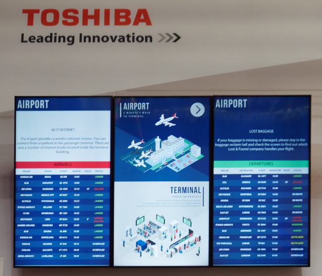 Toshiba displays