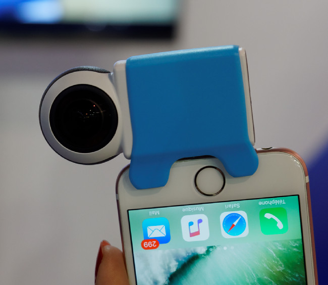 Giroptic 360 deg iOS camera