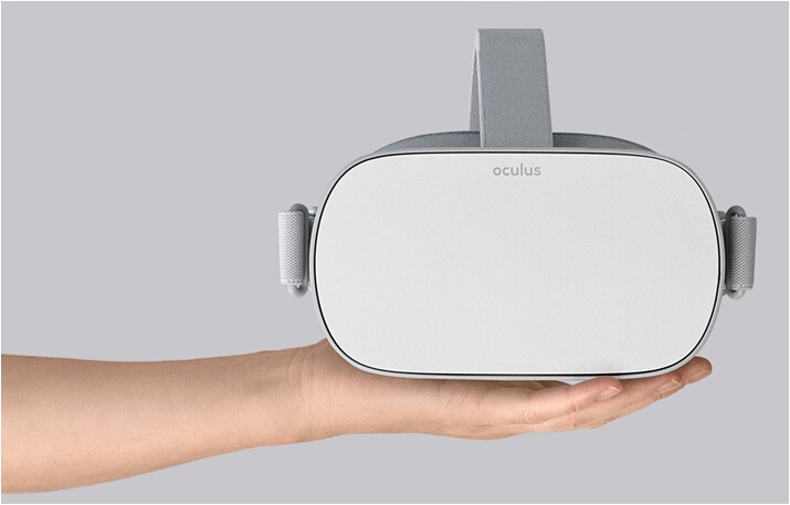 Oculus stand alone headset