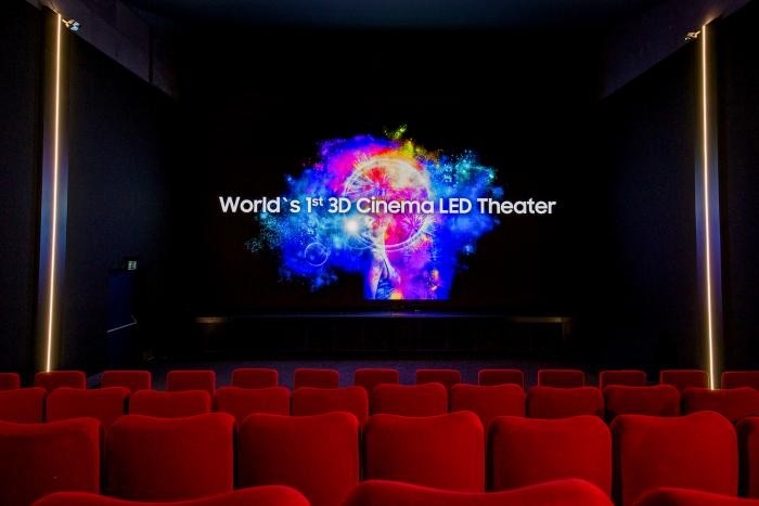 Samsung 3D Cinema LED 1