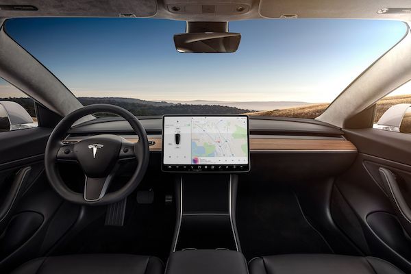 Tesla Model 3 Display