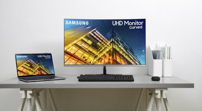 Samsung 2019 Monitors main 3