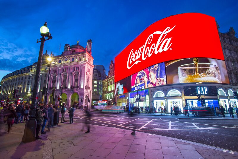 cocacolapiccadillyoct17167 800